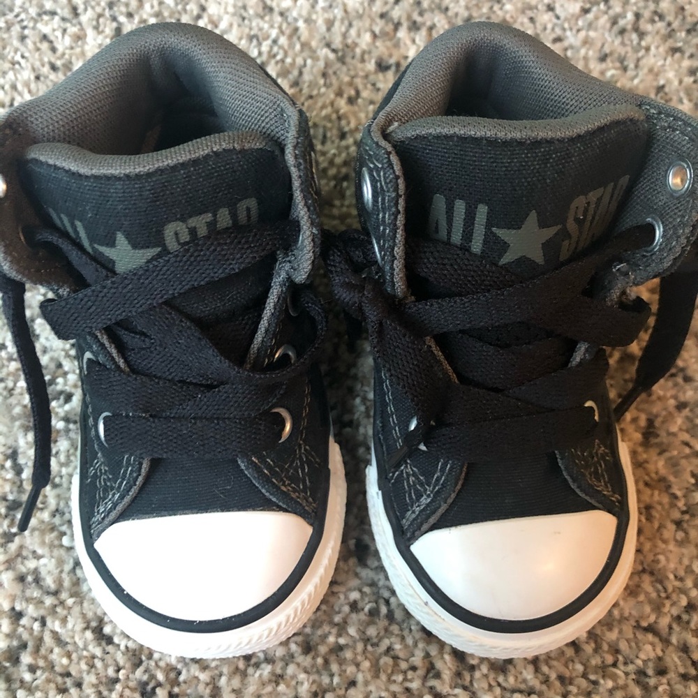 Converse All Star High Tops Toddler Sz. 5